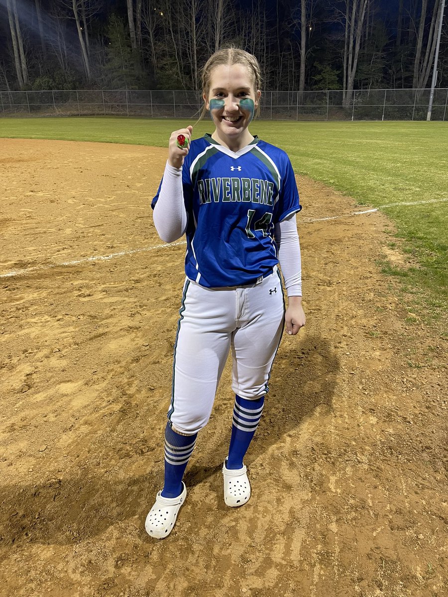 Riverbend Softball (@rbsball) on Twitter photo Both teams advance to 4-0 after two wins over Brooke Point on this windy Friday night!
For varsity, the bats were on 🔥 and so was <a href="/emily_dameron/">Emily Dameron</a>!
She was 3-4 at the plate & threw a no hitter with 10 K’s. To no surprise, she was our ring pop player of the game! Both teams advance to 4-0 after two wins over Brooke Point on this windy Friday night!
For varsity, the bats were on 🔥 and so was <a href="/emily_dameron/">Emily Dameron</a>!
She was 3-4 at the plate & threw a no hitter with 10 K’s. To no surprise, she was our ring pop player of the game!