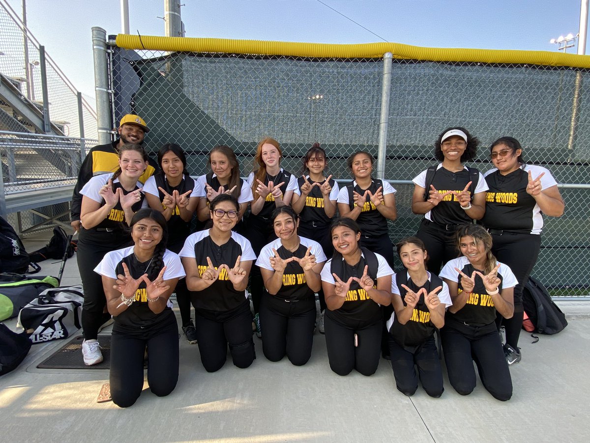 LasZapatillas3's tweet photo. Great Win JV Lady Tigers! 9-5 SW vs Cy Ridge #allmeansall #tigerproud @woods_2020 @sbisdathletics @YourBranchNews https://t.co/ZB1g3JnGXZ