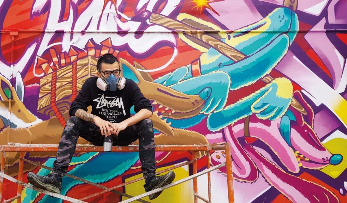AkiStory_nft's tweet photo. Introducing Kenji Chai as our 🍁Celebrated Artist🍁
An internationally renowned graffiti artist🍁 

WL Giveaway🍁 
1) like, RT &amp; tag friends
2) follow @AkiStory_nft
3) screenshot and post it in the sharing-proof channel on Discord.

#nft #nfts #NFTGiveaway https://t.co/DhIVWL7qBZ