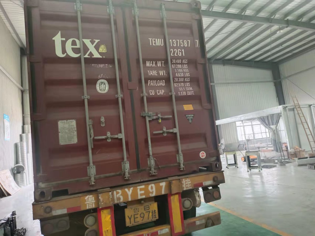 fenstek's tweet photo. New shipment, looking forward to your inquiry : )
#aluminumwindowmachine #aluminummachine #vinylwindowmachine #fenstekmachinery https://t.co/VDepAexYep