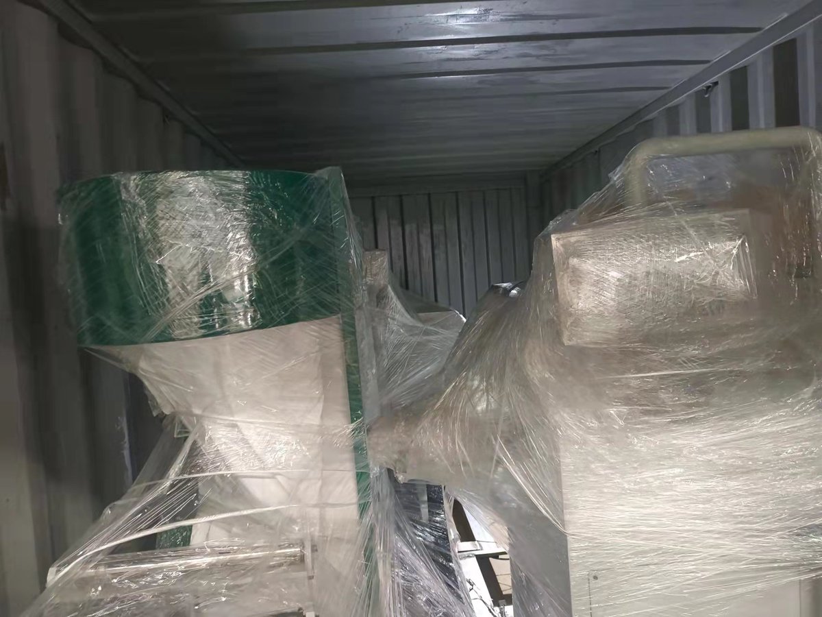fenstek's tweet photo. New shipment, looking forward to your inquiry : )
#aluminumwindowmachine #aluminummachine #vinylwindowmachine #fenstekmachinery https://t.co/VDepAexYep