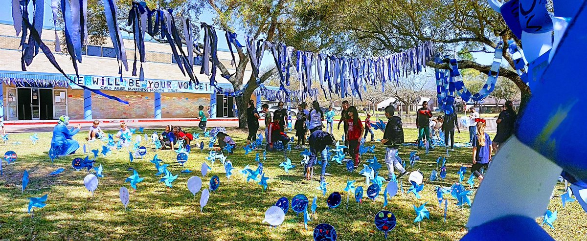 iEmListening's tweet photo. Very proud of the dedication our students put forth to highlight Child Abuse Awareness Month. Our art teacher Ms. Ayachi guided them every step of the way. The decorations are beautiful! @SWE_Explorers #SWE_Cares https://t.co/qJZ6odFXdw