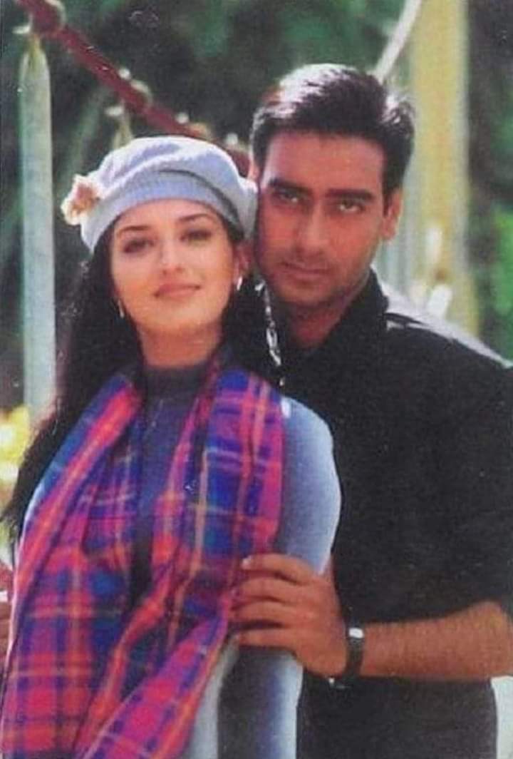 VinodAjay5's tweet photo. #Flashback1998 Movie
#HappyBirthdayAjayDevgn
@ajaydevgn https://t.co/ca3obFsTBi