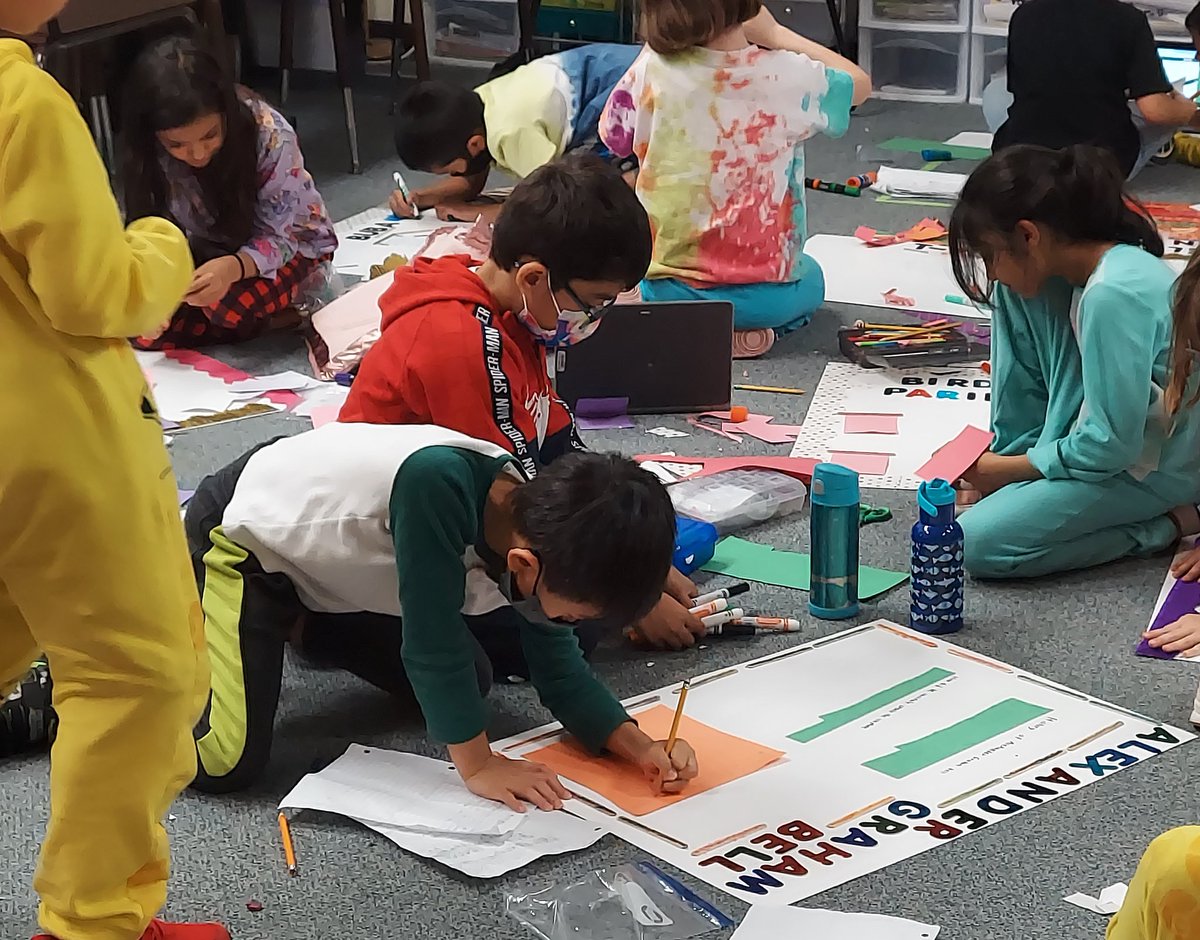 iEmListening's tweet photo. I love visiting classrooms when there is so much collaboration going on! Way to go second grade! Collaboration was the character trait for the month of March! It's wonderful to see it in action!
@SWE_Explorers @ScarletPruetz https://t.co/KHlJXdeFnV