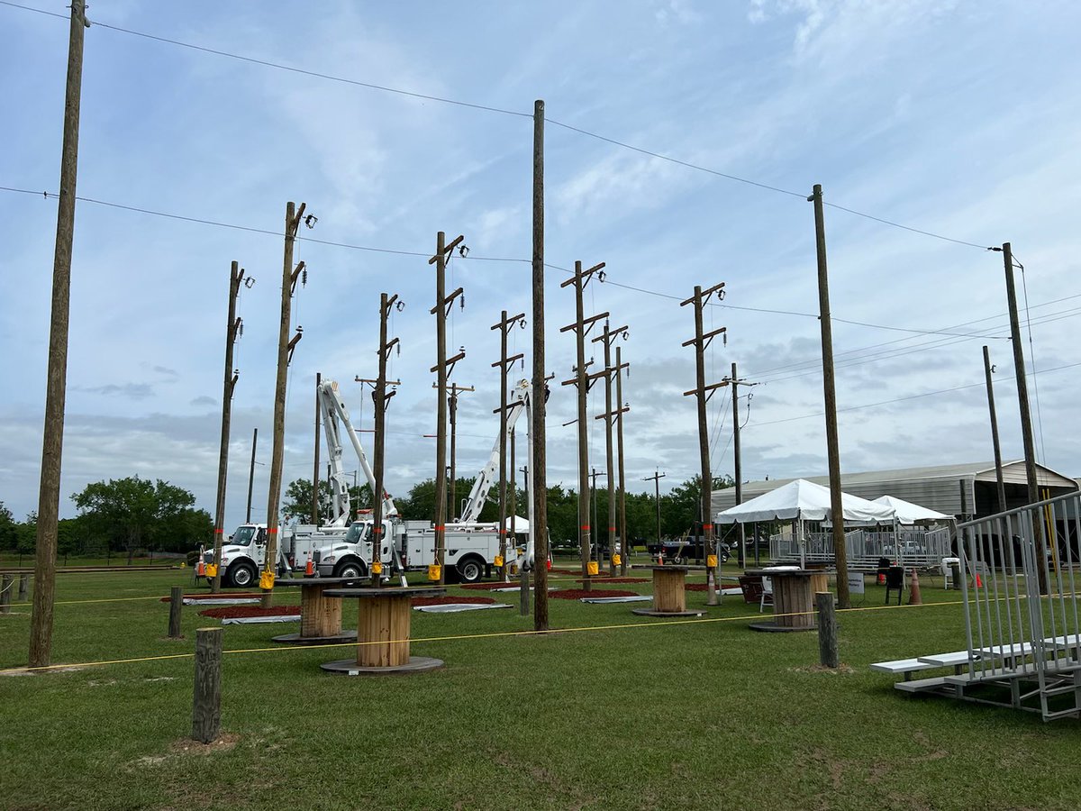 MADI_Lineman's tweet photo. Getting ready for the @duke_energy #florida #lineman #rodeo Come see us tomorrow!  #maditools https://t.co/F8SD4I4WGW