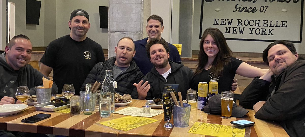 Babchik's tweet photo. My softball team is on the floor… @SmokeHouse07 #SmokehouseTailgaters https://t.co/dgO1mypvZC