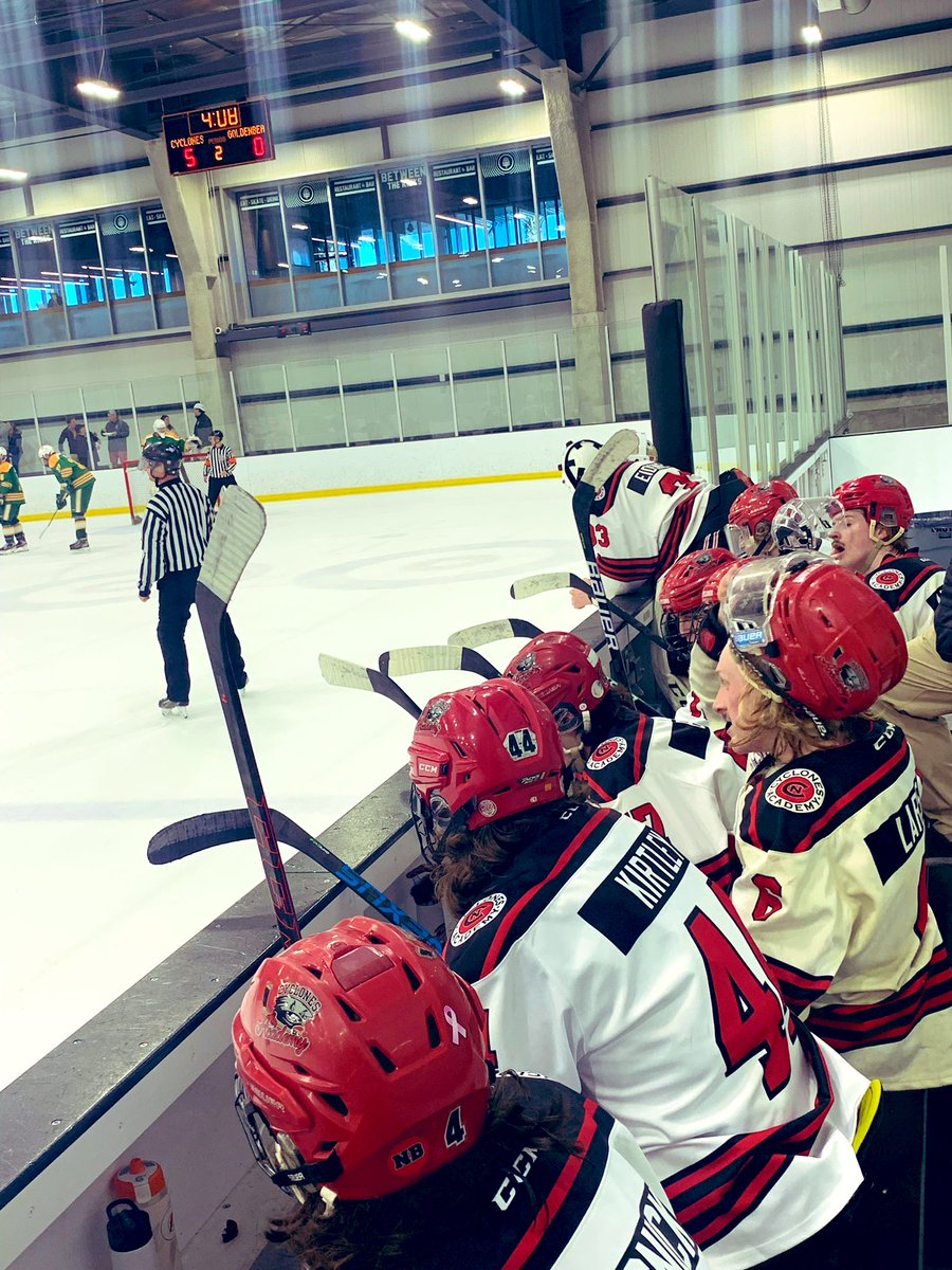 NJrCyclones's tweet photo. 18U Elite wins their second game at nationals 7-2‼️ https://t.co/qKTqkT6kL7