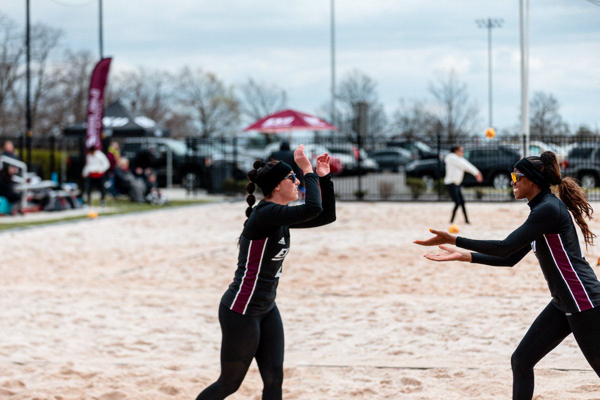 EKUSports's tweet photo. .@EKUBeachVB split a pair of matches on the opening day of the EKU Beach Volleyball Tournament!

The Colonels knocked off Eastern Illinois in the night cap of the event!

Recap: https://t.co/8j9zqcV04J https://t.co/rDlChoAHD6