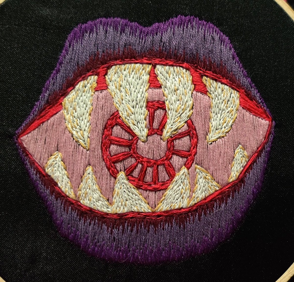 GrhianneA's tweet photo. Thinking about my fiber arts work today. It's so tedious, but SO rewarding. #Repost 

#embroidery #embroideryart #fiberart #fiberarts #artoftheday #artist #biteintothis #biteme #teeth https://t.co/AnwjCBvShQ