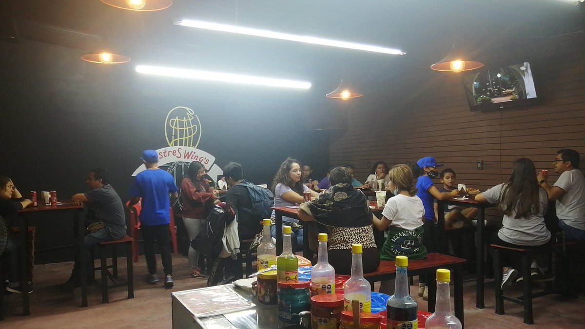 postreSWings tweet media