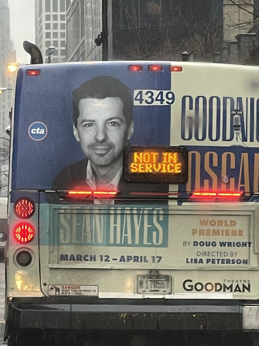 LegosOreosCMilk's tweet photo. @SeanHayes you have a show in Chicago?? Really? I hadn’t heard about it on @SmartLess 😂😂 
Saw the bus on the way to see #ThePlayThatGoesWrong @broadwaychicago (thanks ticket lottery!) https://t.co/rgY61KXVNO