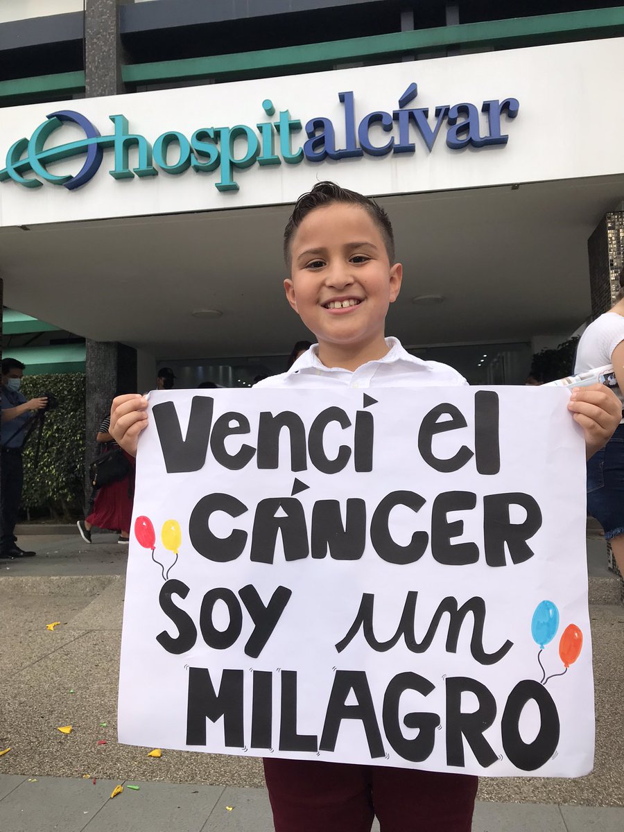 DjLeo2011's tweet image. Solo hay que agradecer a Dios por tan linda bendición ..! Nuestro guerrero ha vencido el Cancer @luisantonio_r @paultutiven