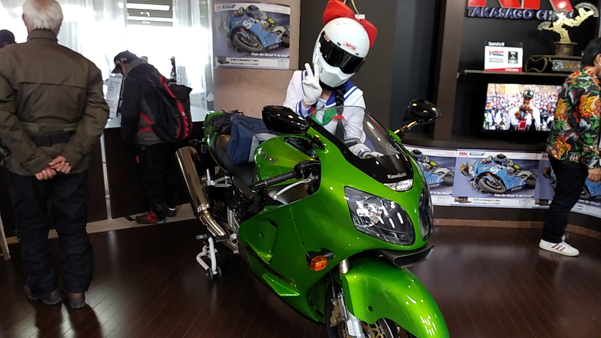 来夢先輩 三代目 Bakuon Lime3 Twitter
