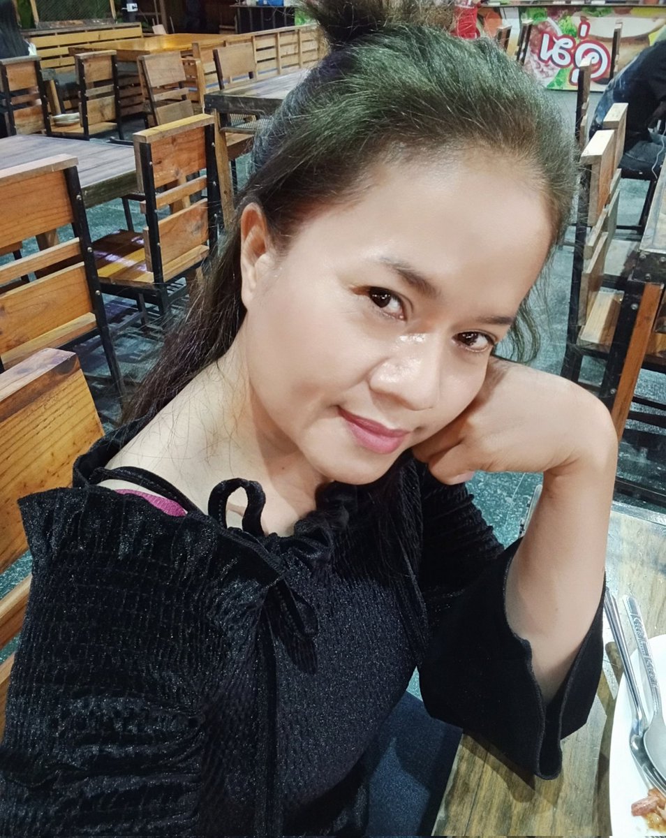 NimnwlP's tweet photo. คืนนี้เจอกันหน่อยมั้ยคะ https://t.co/ZPPomXJJ8i