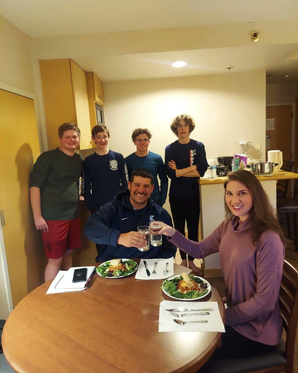 countrymanlr's tweet photo. The Great Spaghetti Feast!
Thank you to to Mr. And Mrs. Gallagher for judging our 23 teams!
@MvG1001
@HumbleISD_KHS
@HumbleISD_Arts https://t.co/8jeE8fkTIg