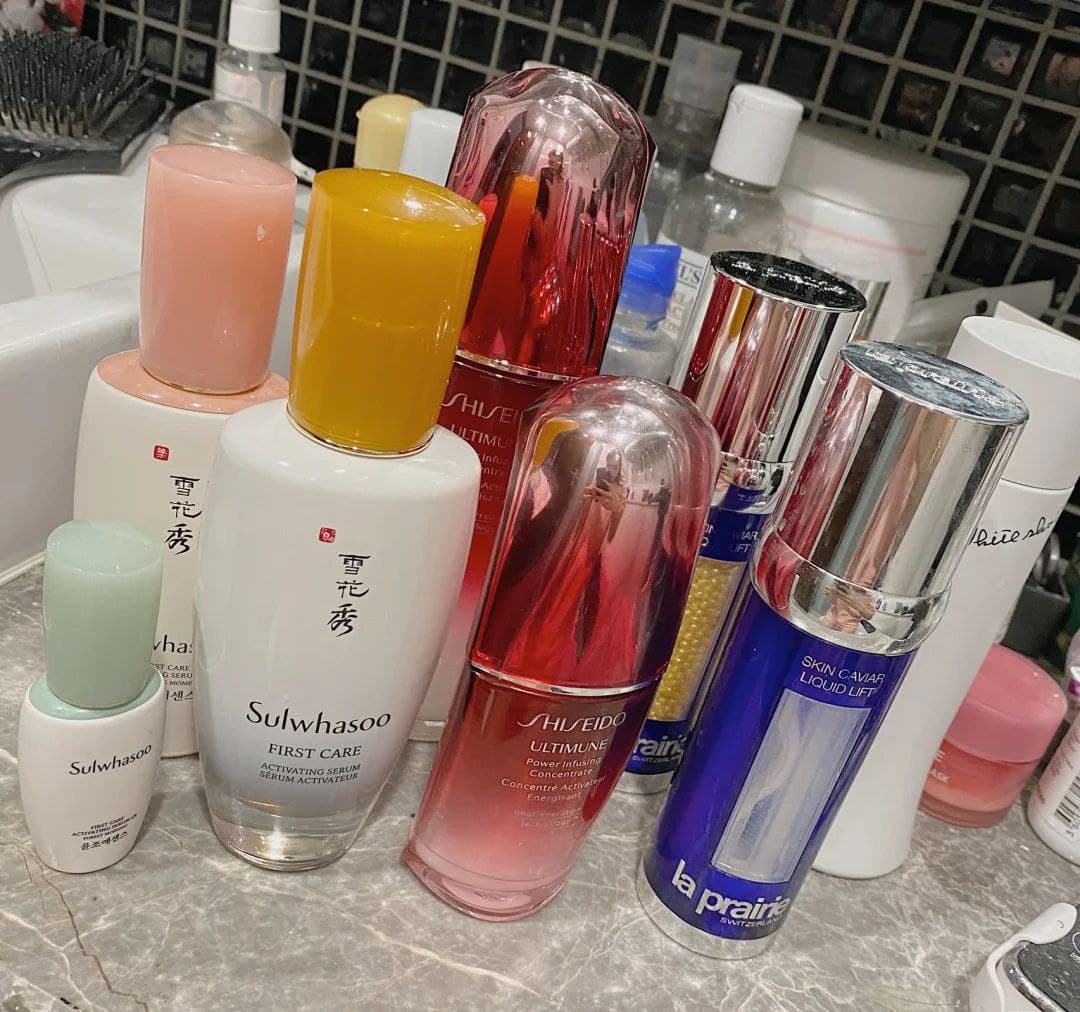 WeiF99's tweet photo. 本人混合偏干皮，偏敏感，皮肤需保养，私处需爱护💄 https://t.co/pcET9avbP6