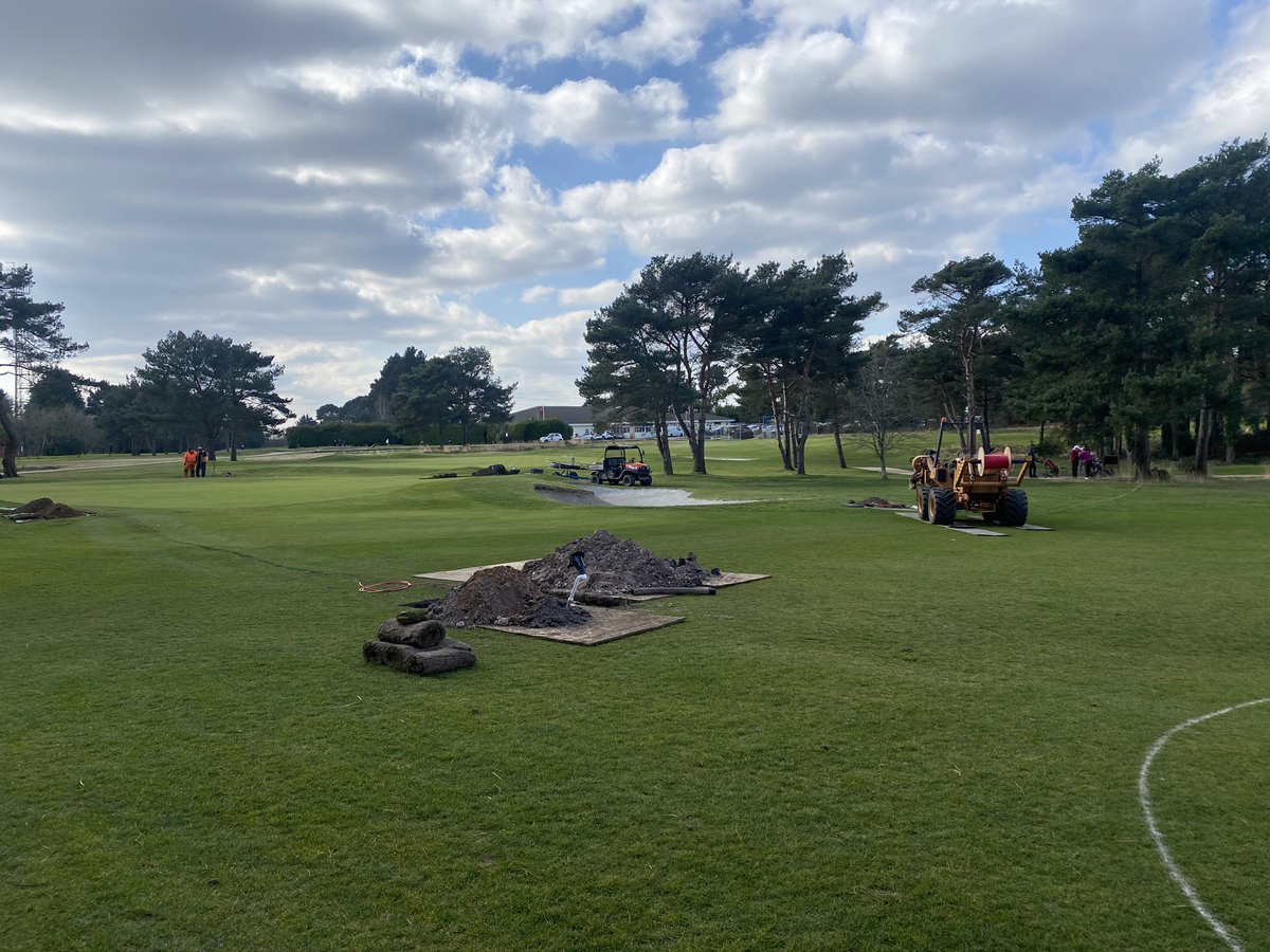windsor_golf's tweet photo. Thanks @lee_stanworth for the hard work of you &amp; your team!
Huge project @KnightonHeathG, very impressed with how little disruption there was, 17th pictured, wouldn’t know any work had been done the next day!
So glad it was @MJAbbottLtd installation! 👏
Thanks @IrritechLimited 👏 https://t.co/g14nBvXlsY