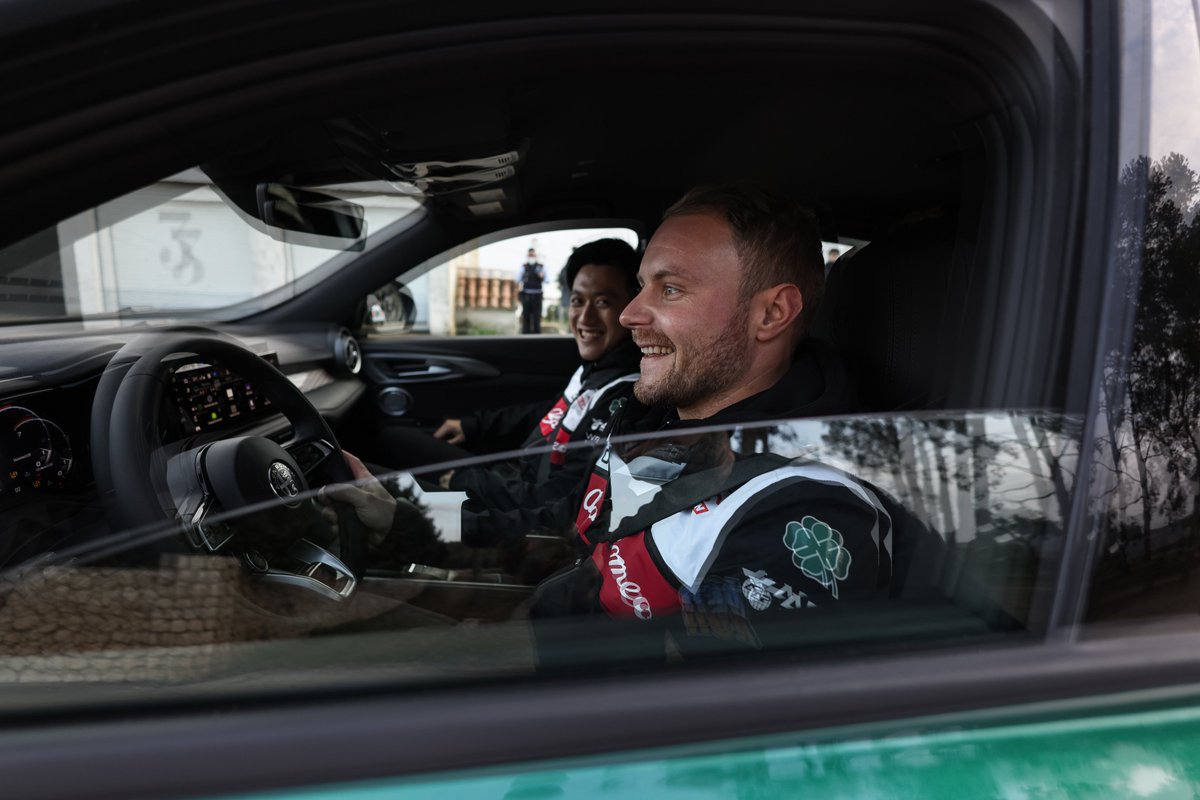 ValtteriBottas's tweet image. Weekend vibes 😃

@ZhouGuanyu24 @alfaromeoorlen 
#VB77 @alfa_romeo #AlfaRomeo