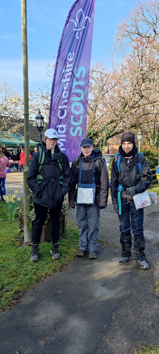 WillastonScouts's tweet photo. Teams #350 #351 #352 #352 safely en route. #cheshirehike #TeamSombrero https://t.co/OWez0UFwvR