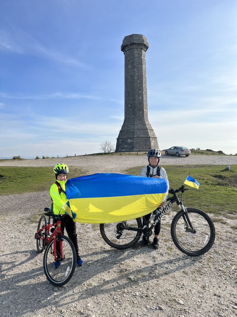 JenxBros's tweet photo. Massive hill to the start the day. Left Martinstown, on our way to Axminster. 60 miles left on our 300 mile challenge @decappeal    https://t.co/D7VlNt4xtW  #Ukraine #UkraineRussianWar #StandWithUkraine #StandUpForUkraine https://t.co/zlnhLVQqno