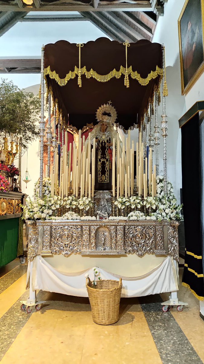 PrendimientoDH's tweet photo. ESTACIÓN DE FE | Llegó el día que tanto tiempo llevábamos esperando.
Ya está todo listo. 
Esta tarde, Nuestro Padre Jesús en su Prendimiento y María Santísima del Carmen repartirán sus necesitadas bendiciones por las calles de nuestra ciudad. https://t.co/Vl22biTUdq