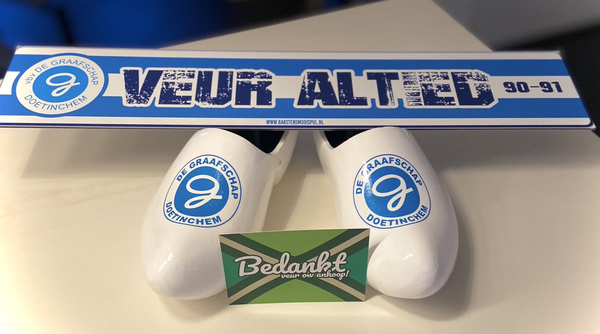 💙Wat een top reünie💙
Iedereen enorm bedankt voor jullie bijdrage in welke vorm dan ook,het was een geweldige dag voor ons allemaal, voor onze mooie club !! Zelfs onze Jan sloot na afloop nog even gezellig aan bij de groep #DeGraafschap9091