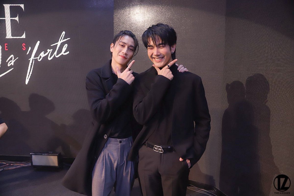🍸กระจิบขอตัวชิ่งก่อน🍑🐯 tweet media