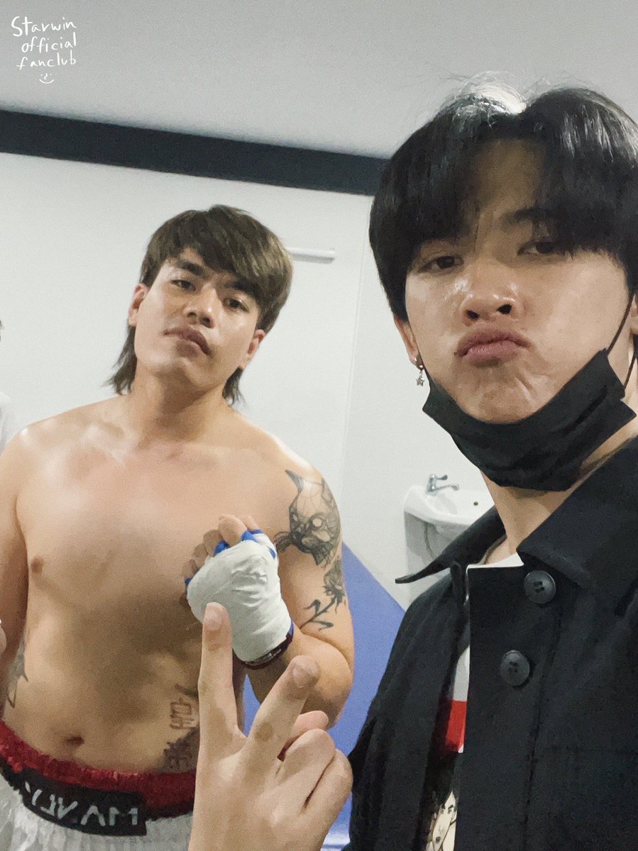 Starwin_fanclub's tweet photo. ชาว Sungfam ส่งกำลังใจให้พี่เต้โหน่ยยย 🥊🔥

#sungfam #sungstarwin https://t.co/WKKkCgFfgd