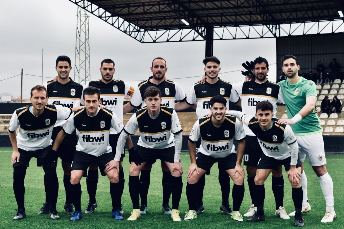 3a Divisió - Grup 11 - J36
Constància 2-1 Inter Ibiza
Victòria local amb un gol de l'escalenc <a href="/Kike_Sanchez11/">Kike Sanchez</a> 
Són 8ns amb 57 punts, a 5 del PlayOff
#FutbolistesGironins