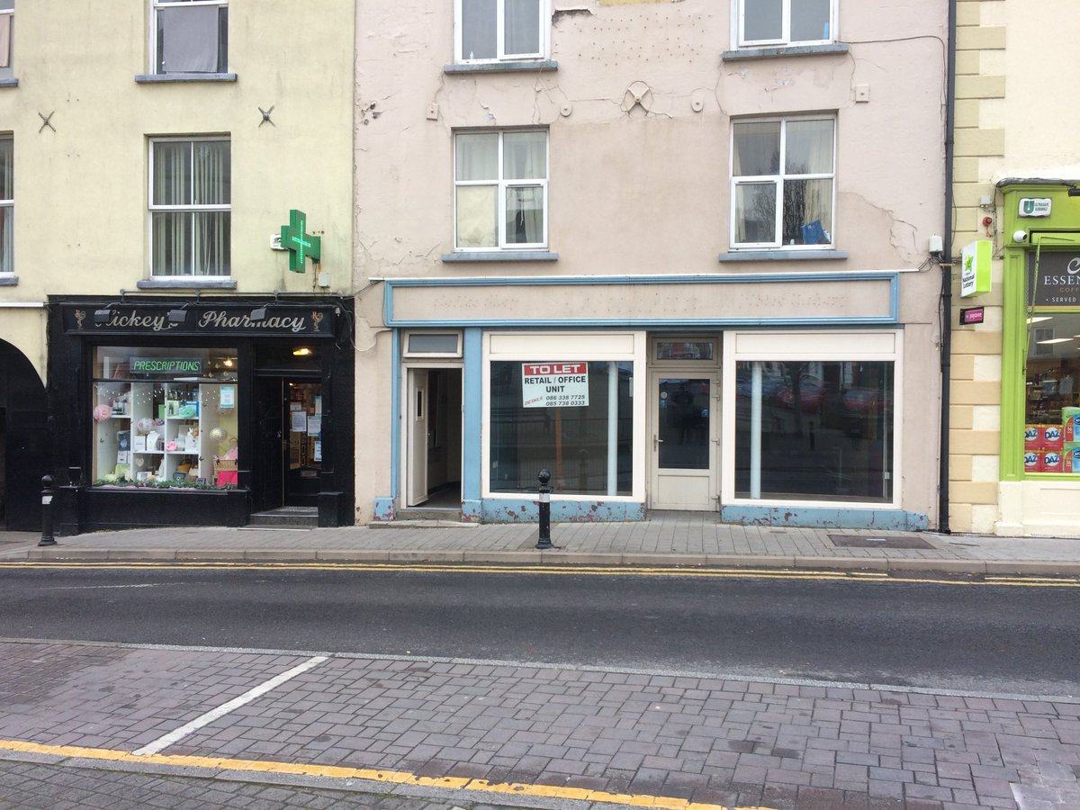 🕓Clones 1960s Vs Today🕗#visitClones #OldClonesPhoto

Photo(right): <a href="/HistorianHP/">Hugh-Patrick Tunney</a>