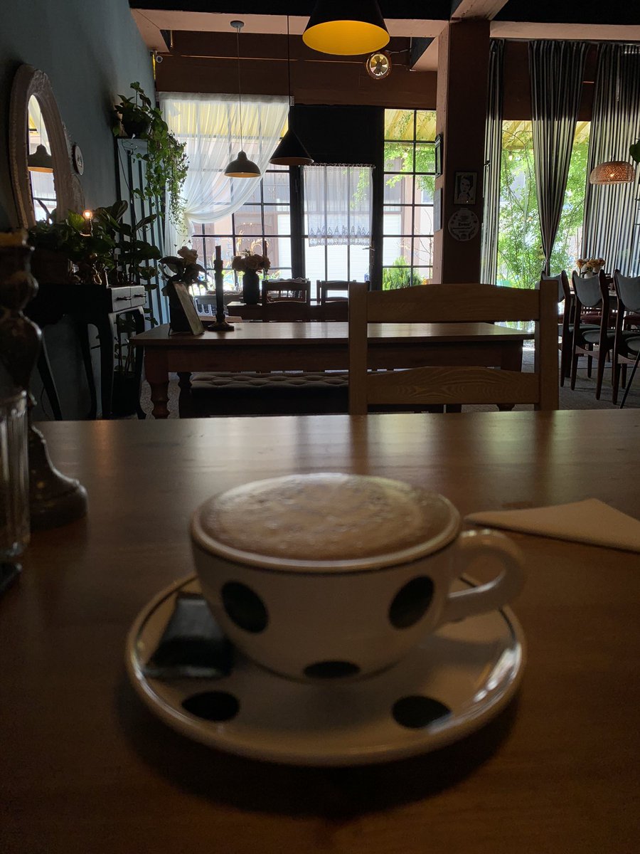 yasameen_al's tweet photo. My favorite cafe ☕️ in #Ranya #رانيه #Cafe64
Give it a try #TwitterKurds https://t.co/QgBERWm6yV