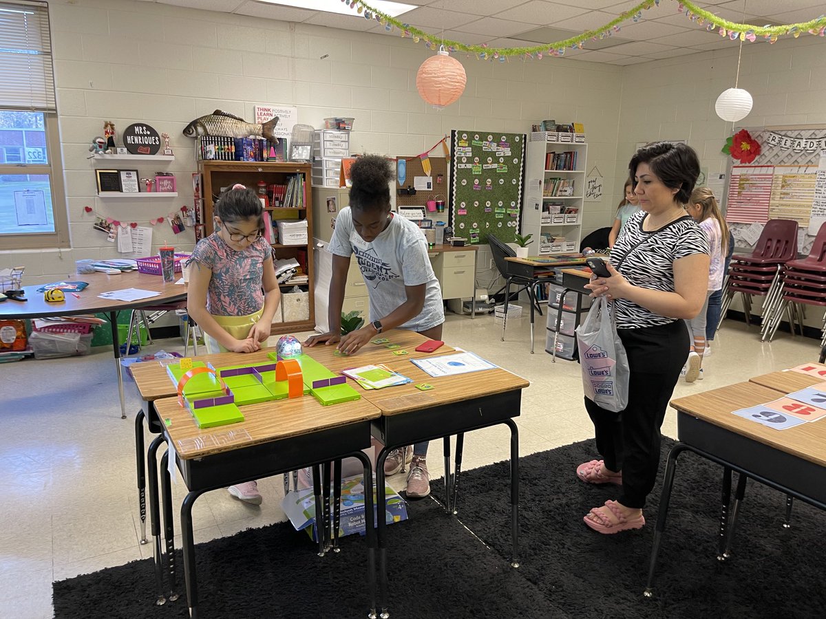 Kate Henriques tweet media