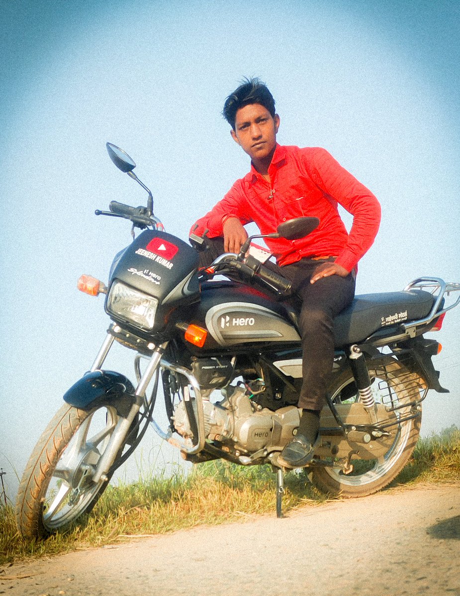 JeeneshKumar139's tweet photo. Hlw kese ho app https://t.co/fIvfqLqurb