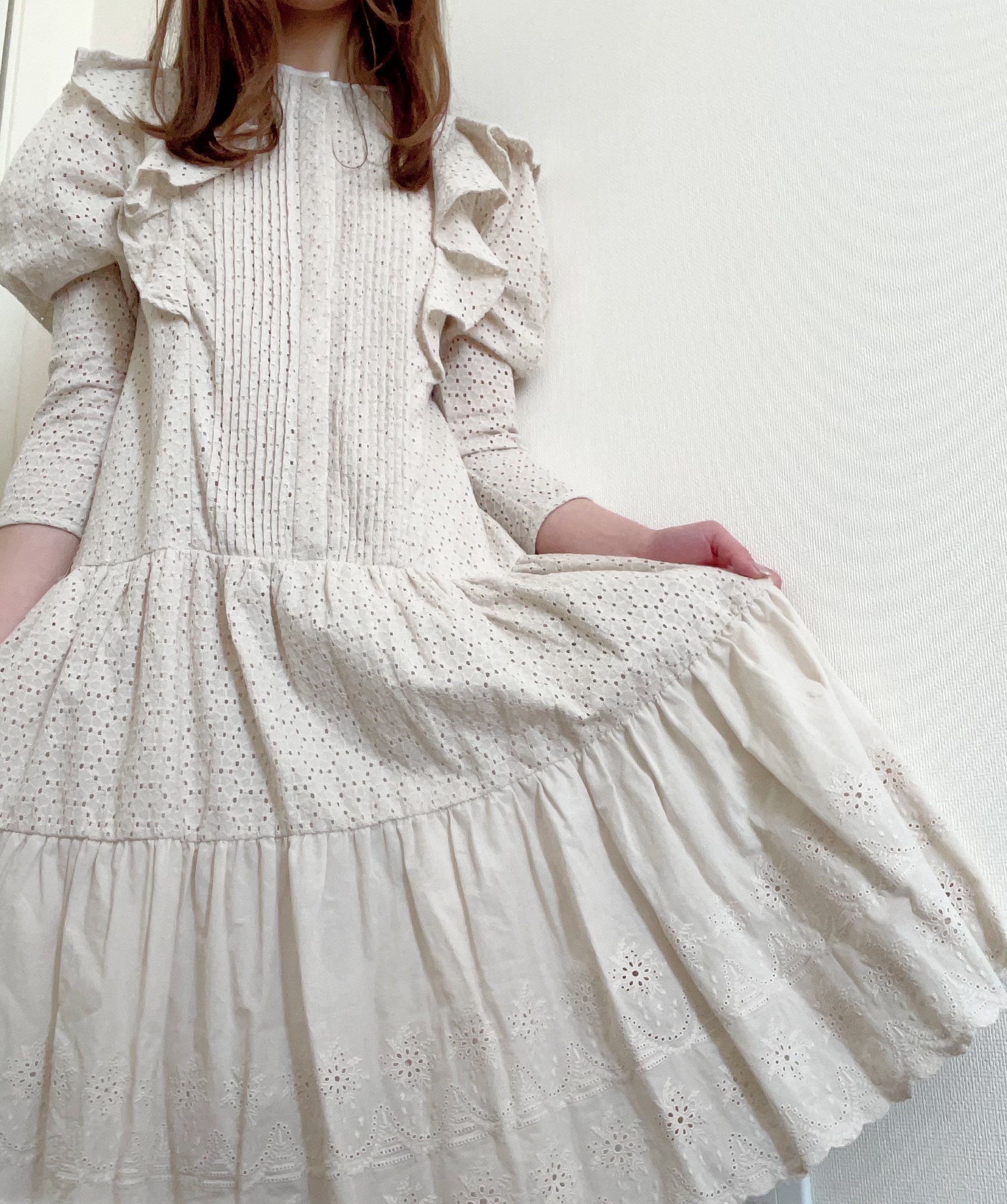 Her lip to Anemone Ruffled Long Dress | www.angeloawards.com