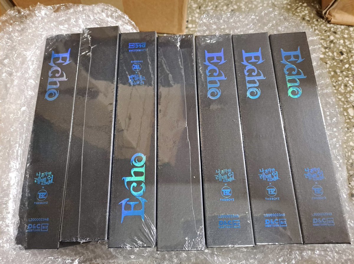 02zzam's tweet photo. #qyupdate ☺︎

Arrived at KR add:
- TBZ Echo albums 
- Q Exhibit Goods 

Will have these shipped to PH by next week! 🫶🏻 https://t.co/OTRZZ7LPMA