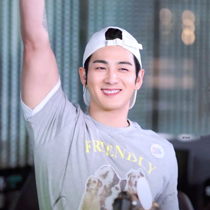 nuest_lovestory's tweet photo. @BAEKHO_PLEDIS Comel 😆 https://t.co/VNfdSXXKCy