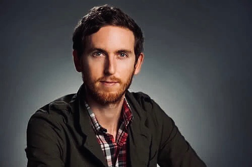 Happy birthday to Jesse Carmichael of Maroon 5.
(April 2, 1979) 