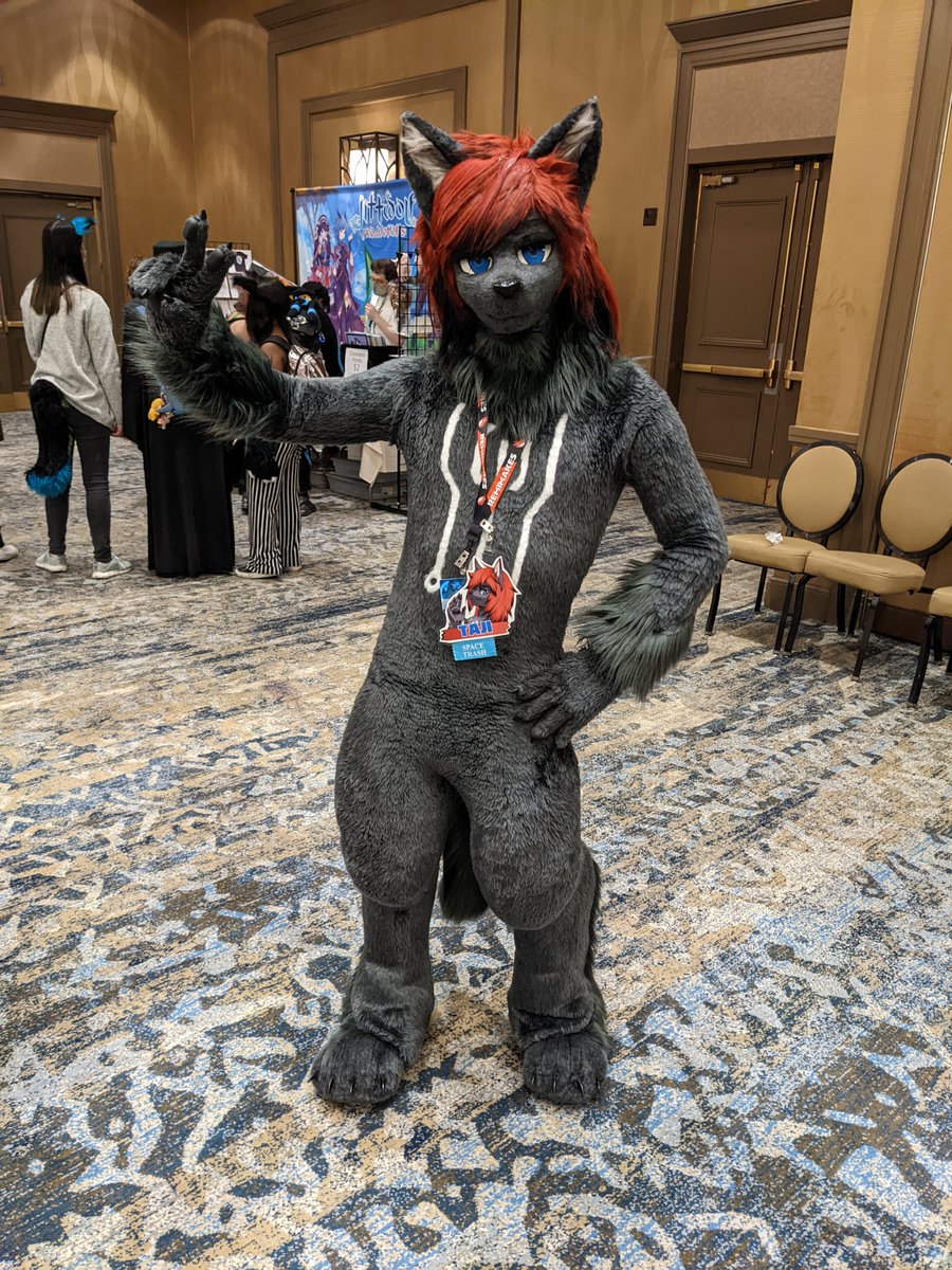EdOsoliz's tweet photo. A wild @Tajikaze appears at #TFF2012! https://t.co/gIYQTlb0gP