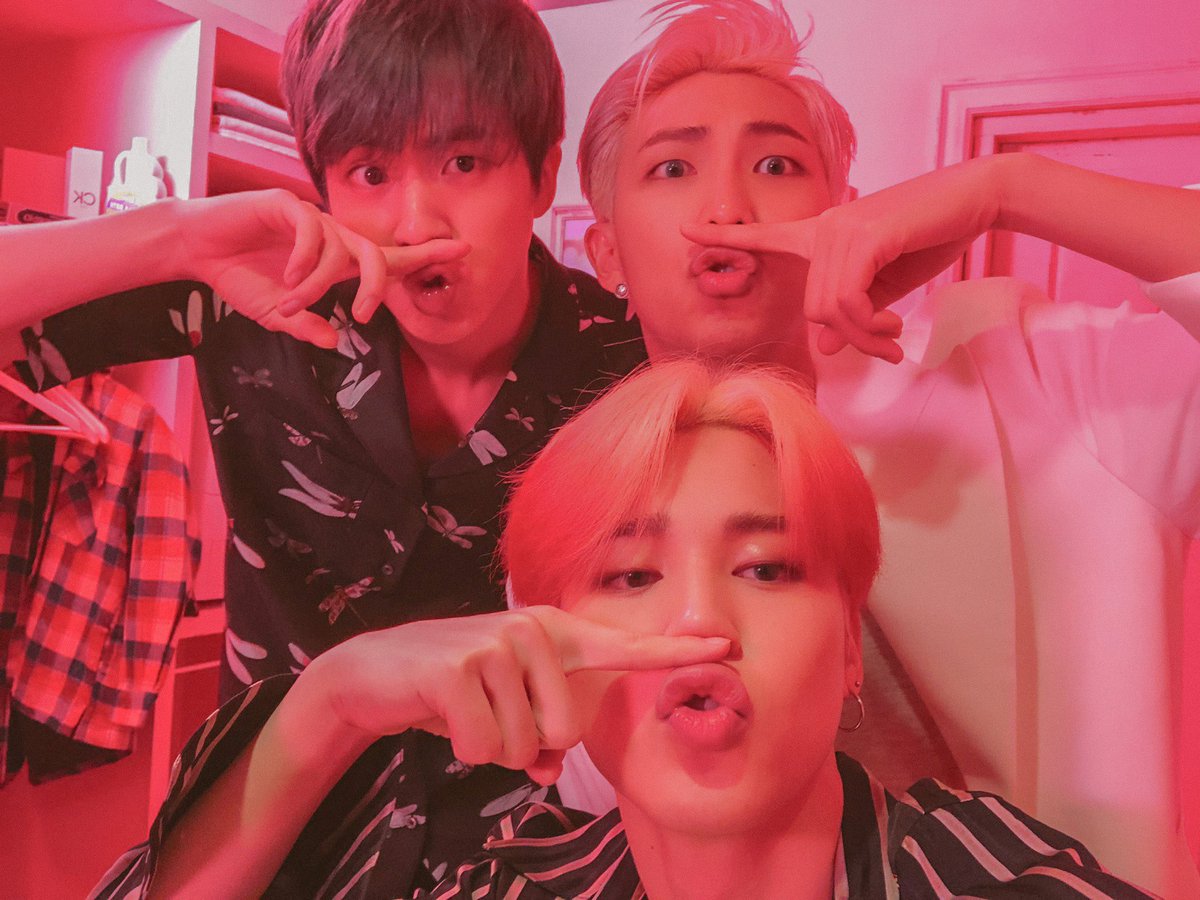 jinniesarchives's tweet photo. 3 years ago, jimin, seokjin, and namjoon's selca https://t.co/TZRdAZxBr1