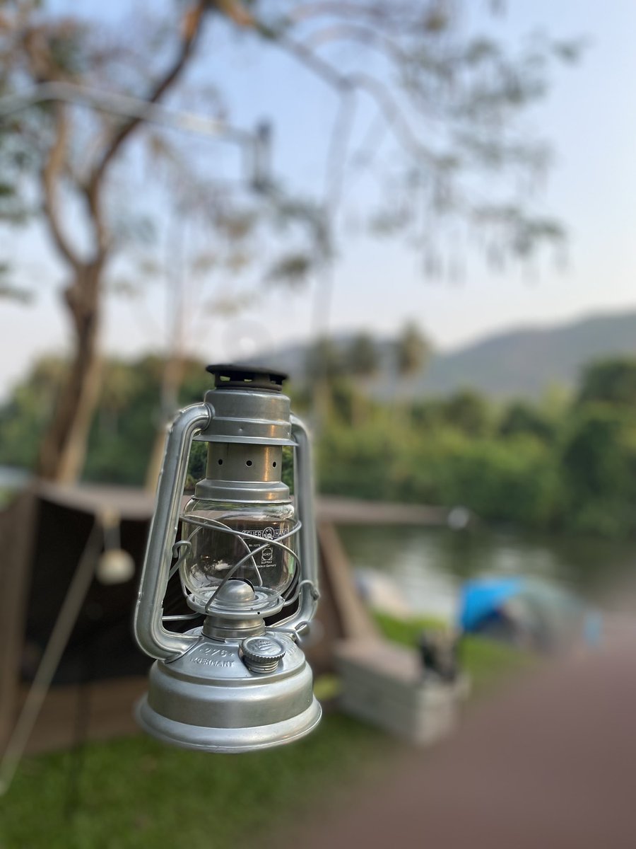 6996_boy's tweet photo. #iwatani #nalgene #porlex #uniflame #kono #trangia #feuerhand ทริปกาญจนบุรี ⛺️☕️ https://t.co/zW0Ft7JejP
