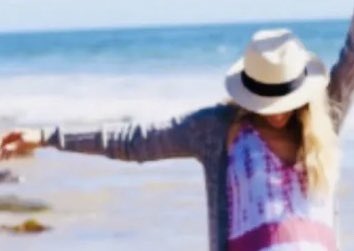 A_CuriousRose's tweet photo. My Trip To CaliβοΈπ₯#goinbacktocali #hollywoodhills #malibu #rodeodrive #l... https://t.co/WkVThYa1cd via @YouTube https://t.co/bl63cEPb8h