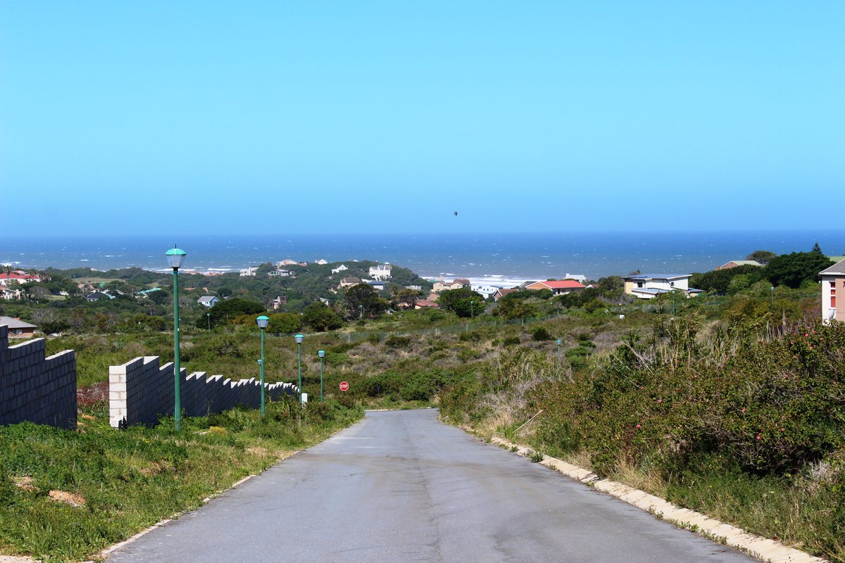 PurdonHelen's tweet photo. Nine Plots with General Residential Zoning in Port Alfred
https://t.co/SSWG475khL #developmentground #portalfred #clusterhomes #seaviews #investinproperty #callme #harcourtsportalfred https://t.co/ohq2V8B7Zr