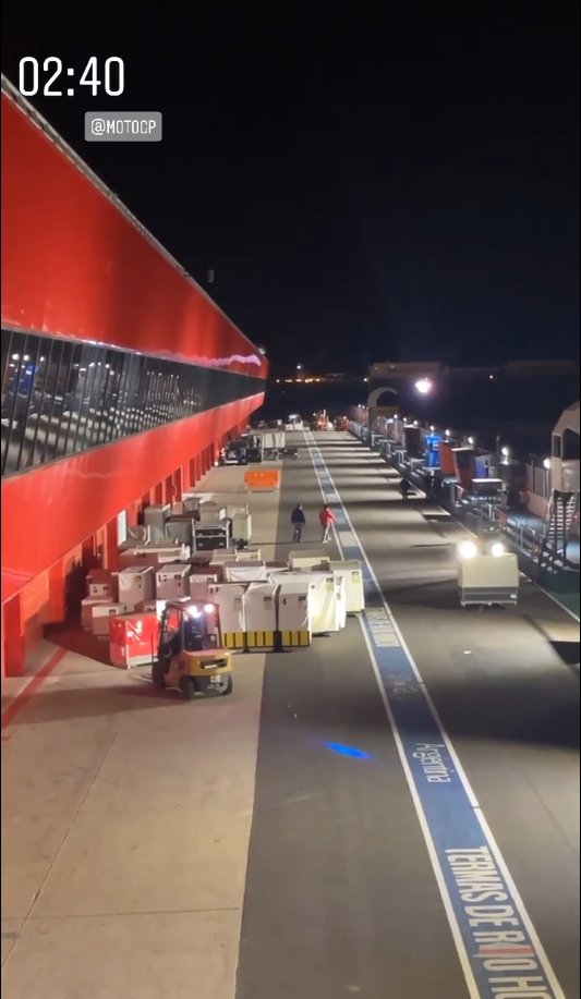 NikiKovacs's tweet photo. About the final leg of this MotoGP cargo journey. 
Plane landed in Tucuman at 21:45LT. Truck with the shipment arrived to the track at 00:56, unloaded by 2:40 AM. Mechanics should arrive there soon too. 
📸 @argmotogp and Carlos Ezpeleta https://t.co/sm7Zx6GYdS