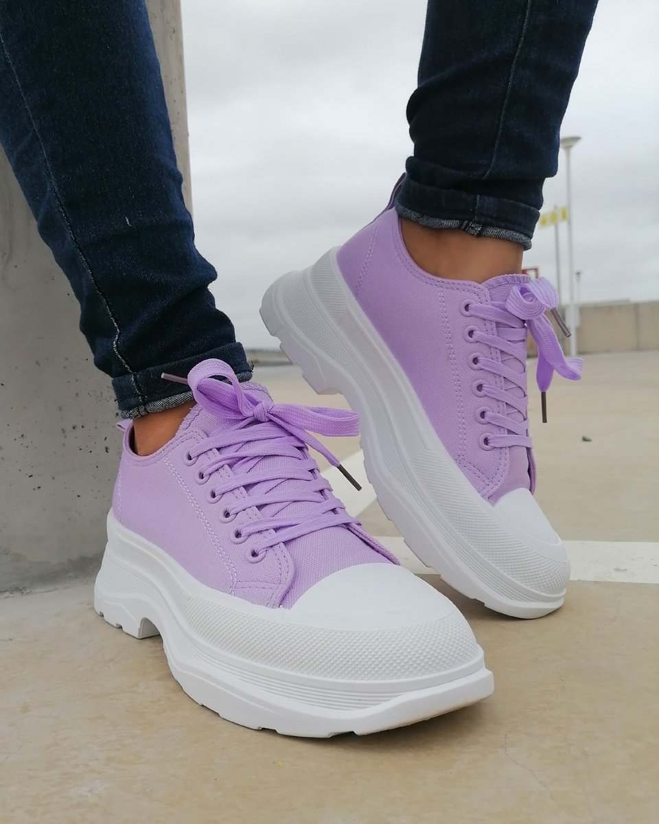 Planet54com's tweet photo. Got to just love a pastel pop 💜 and platform soles! It gives you the extra edge your outfit needs to stand out! 
 
#tomtomgetsme #sneakers #platforms ##lilac #drip #style #kicks #pastel #planet54 #bagit #flames https://t.co/V4BVvnqDz8