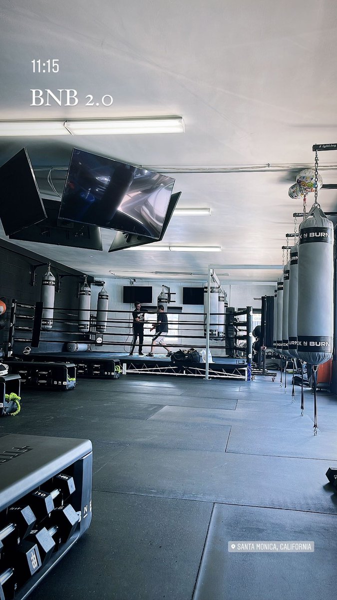 GlennHolmesLA's tweet photo. 1st session @BoxNBurn 2.0 today ππ» #boxing #boxnburn https://t.co/UrfilQIw5h