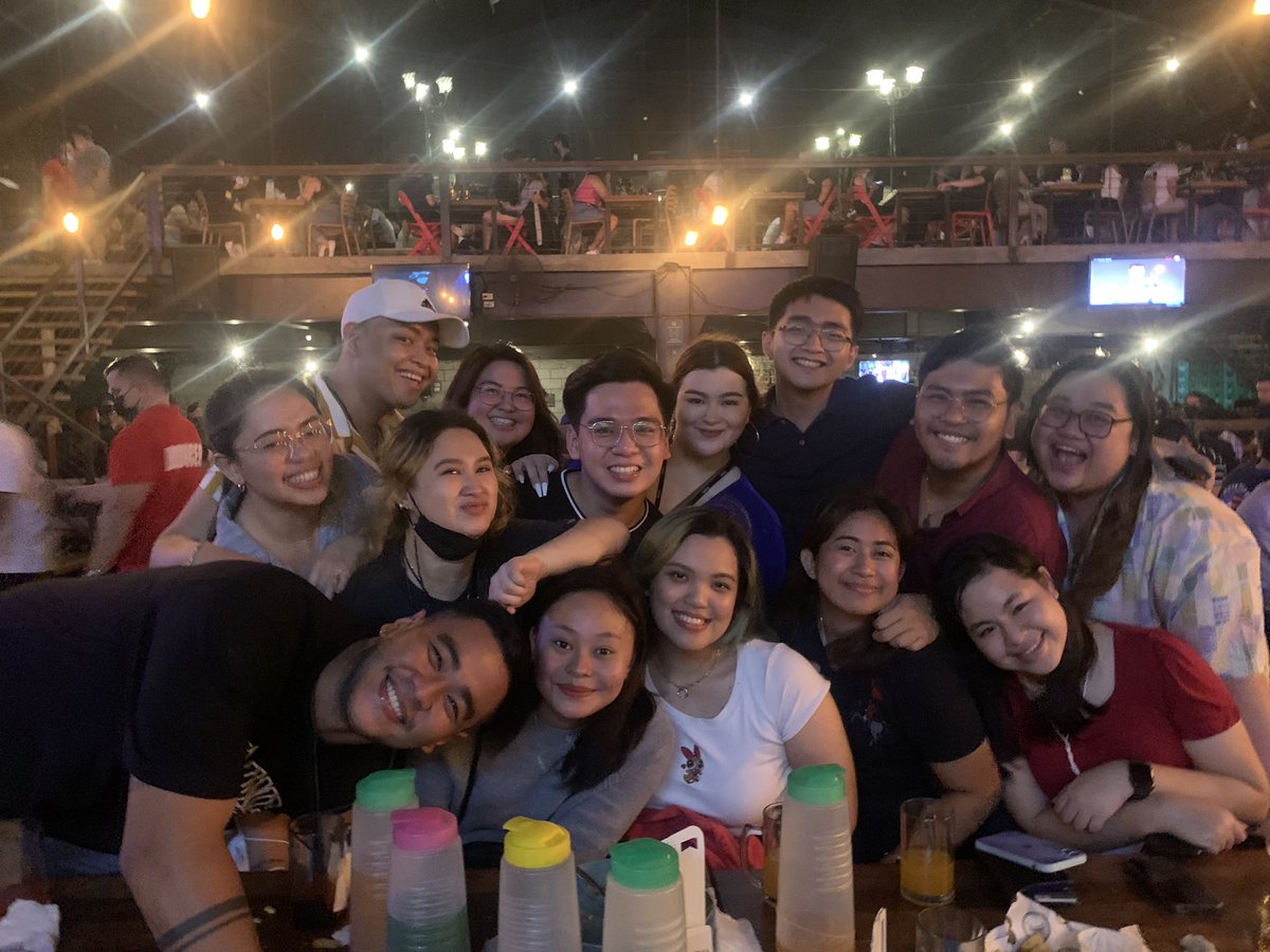 eywooon's tweet photo. walked down memory lane with the best peeps ❤️💙 long live sdp eme

@his0kugh @olivemaeee @bryerichard @chumiitah @rsagama_ @FR_Billena @jeanricb_ @aldriannelaine @Bartolo_PB @ryclrd @YouRONElyONE @cwybebiboo https://t.co/M4lPWWgLsi