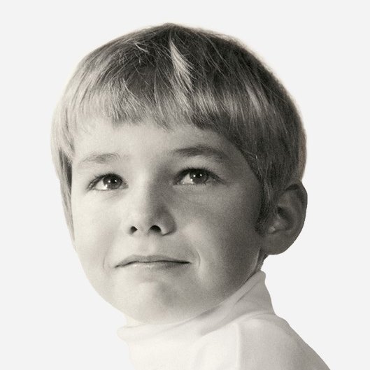 Stille in Winnenden. Siegfried Steiger (* 15. 12. 1929, † 17. 3. 2022) wird heute beigesetzt, kurz nach Ute Steiger (* 2. 8. 1933, † 28. 2. 2022). 🕯️

Ute und Siegfried Steiger sind jetzt, fast 53 Jahre nach dem Unfalltod ihres Sohnes am 3. 5. 1969, wieder mit Björn vereint. 🙏