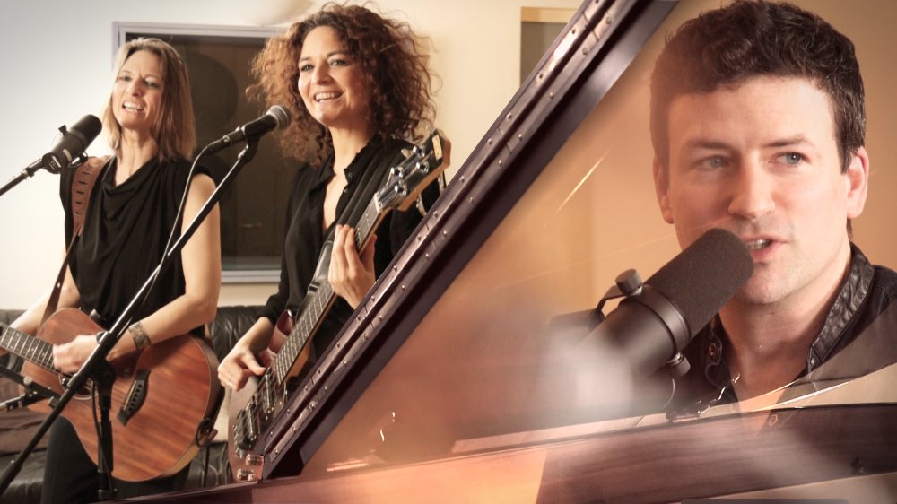 Ma chanson « Le chemin » en session acoustique avec les talentueuses @pursangofficiel est à découvrir jusqu’ici ! 🤩 youtu.be/qrmOHLztscU