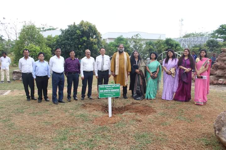 ADWAITAGADANAY2's tweet photo. Birla Global University celebrated its 6th foundation day on 1st April 2022 which incidentally falls on Utkal Diwas, the auspicious foundation day of Odisha.
#FoundationDay #BGUFoundationDay #6thFoundationDay #BGU https://t.co/IG6tEAoHA2