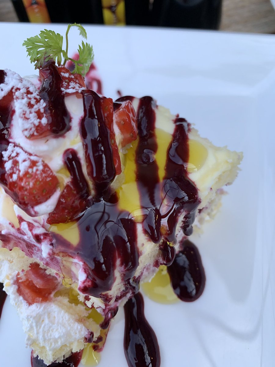 みんなの オリーブ ケーキ おいしい 口コミ 評判 食べたいランチ 夜ごはんがきっと見つかる ナウティスイーツ